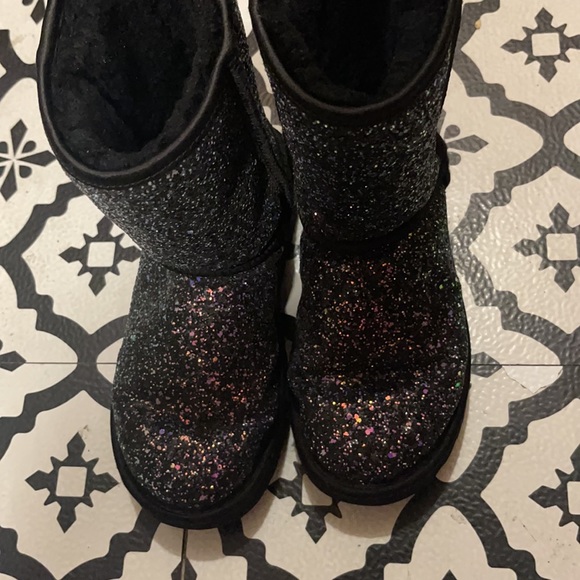 Womens Glitter Uggs - Picture 6 of 6